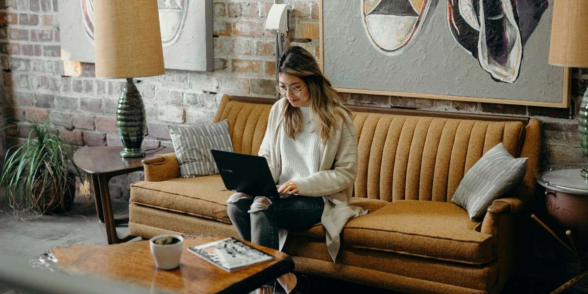 Navigating the Challenges and Rewards of Freelance Work